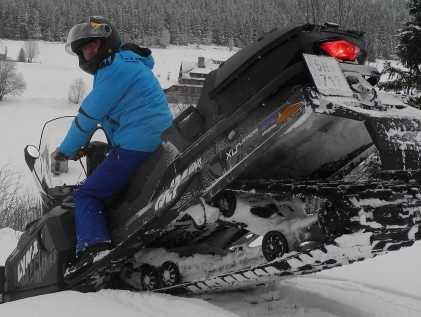 Jízda na sněžném skútru LYNX